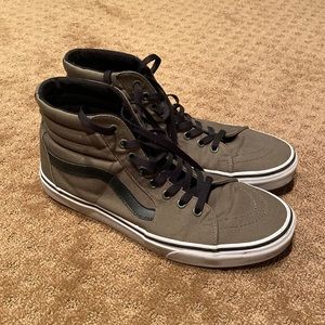 Army green, Sk8-Hi Vans, Mens 10